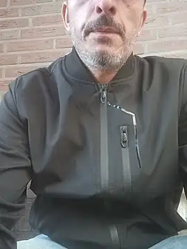 Snapshot of SinisterOrgy chatting on 10/16/25, 03:42 SinisterOrgy online show from 10/16/25, 03:42