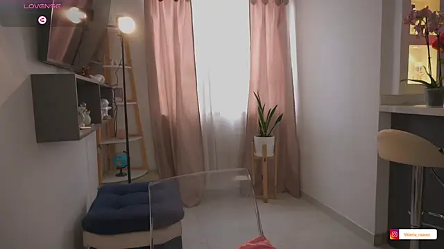 valeria rosses online show from 05/15/26, 05:33