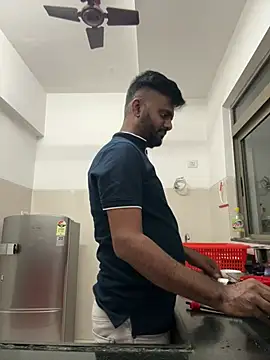 Snapshot of HIMSEXY chatting on 01/28/25, 01:38 HIMSEXY online show from 01/28/25, 01:38