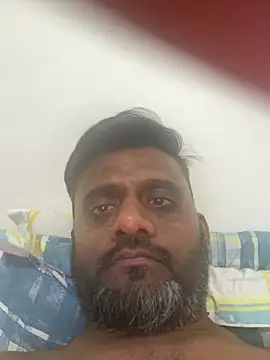 Snapshot of HIMSEXY chatting on 02/12/25, 04:11 HIMSEXY online show from 02/12/25, 04:11