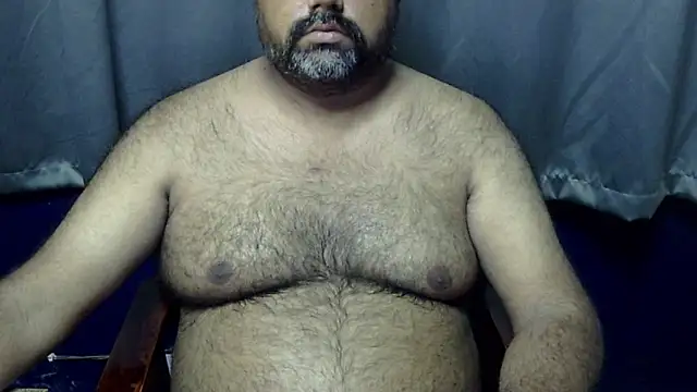 Snapshot of hairysubcub_70 chatting on 06/30/26, 06:57 hairysubcub 70 online show from 06/30/26, 06:57