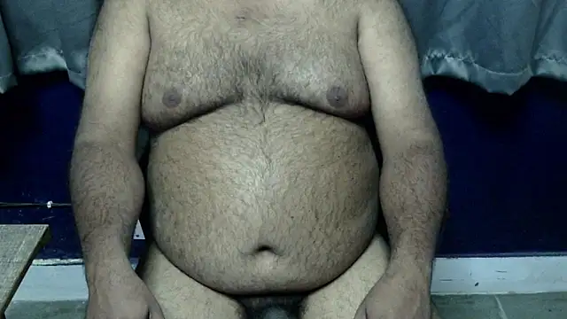 hairysubcub 70 online show from 11/24/25, 05:46