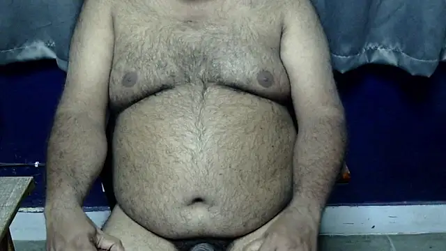 hairysubcub 70 online show from 12/21/25, 05:47