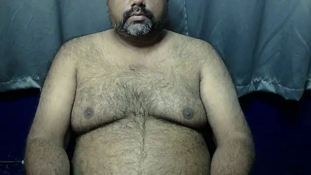 hairysubcub 70 online show from 12/21/25, 05:42