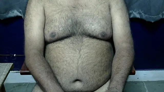 hairysubcub 70 online show from 11/30/25, 06:58