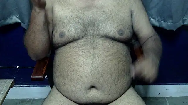 hairysubcub 70 online show from 10/21/25, 07:19