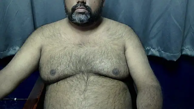 hairysubcub 70 online show from 11/26/25, 07:30