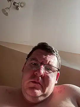 Tomi2244 online show from 03/11/26, 02:33