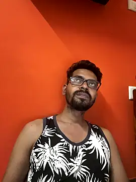 arhan3043 online show from 09/29/25, 02:12