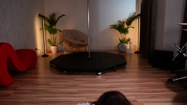 KittyCaitlin online show from 05/15/26, 09:02