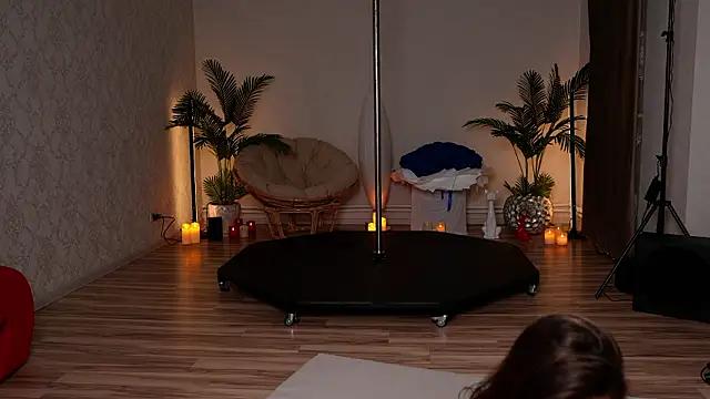 KittyCaitlin online show from 03/07/26, 07:19