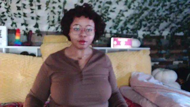 Snapshot of -khayaparker chatting on 01/20/25, 01:11 -khayaparker online show from 01/20/25, 01:11