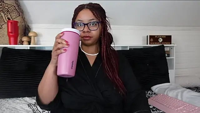 -khayaparker online show from 01/17/26, 09:24