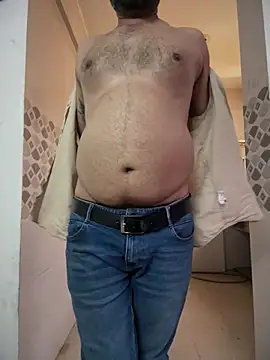 Spicy aryan online show from 04/23/26, 08:21