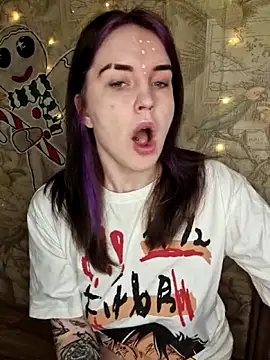 LazyTanukii online show from 12/19/25, 06:38