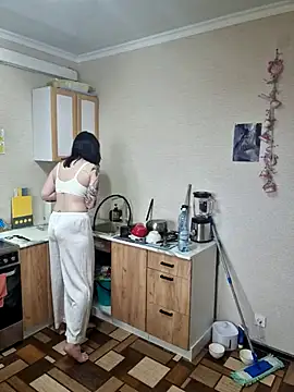 LazyTanukii online show from 03/27/26, 06:33