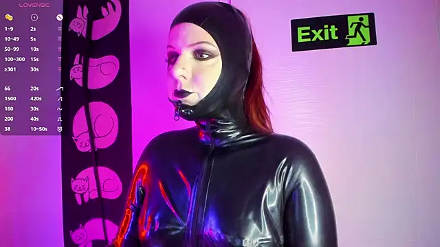 auroralatexprincess online show from 11/25/25, 07:58