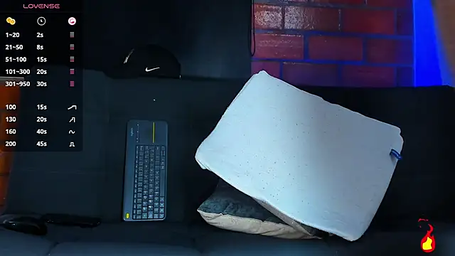 vanegas luis online show from 11/30/25, 12:17