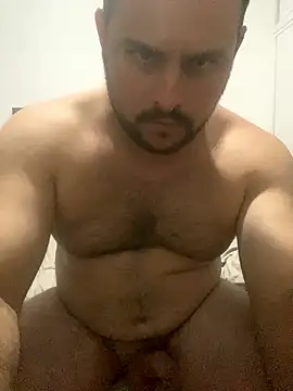 carlos01172011 online show from 01/11/26, 05:58