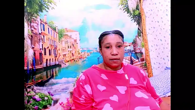 mysticeboney online show from 06/17/26, 05:45