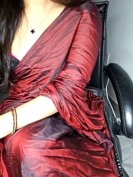 aliyaah singh online show from 11/19/25, 05:57