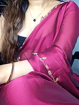 Snapshot of aliyaah_singh chatting on 09/08/25, 05:34 aliyaah singh online show from 09/08/25, 05:34