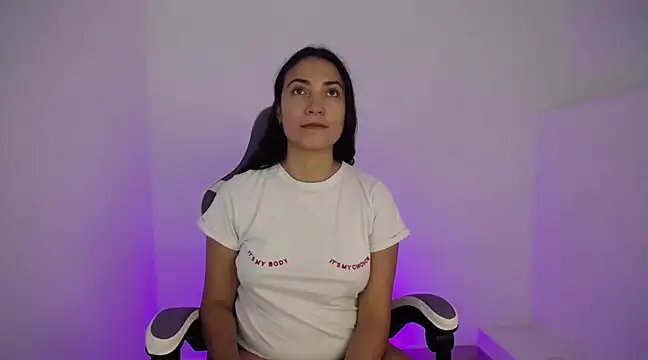 cutie and slutty online show from 02/04/25, 09:20