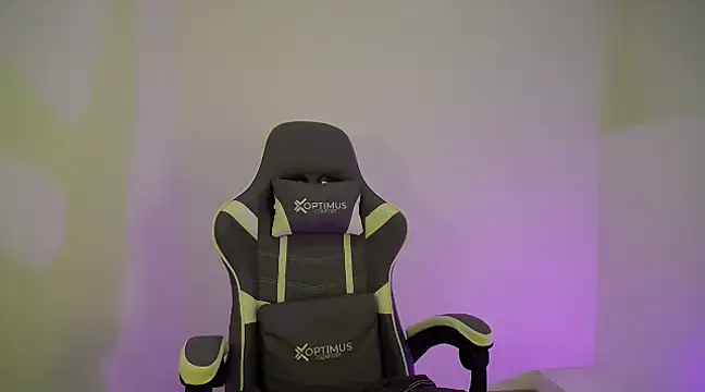 cutie and slutty online show from 01/13/25, 12:30