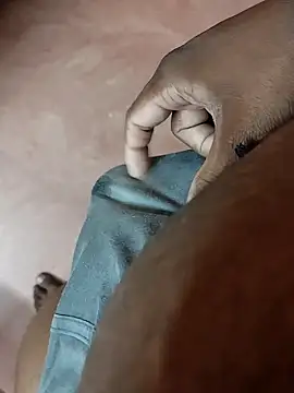 dinesh682 online show from 04/04/26, 06:42