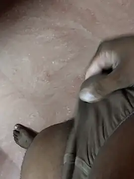 dinesh682 online show from 03/17/26, 06:16