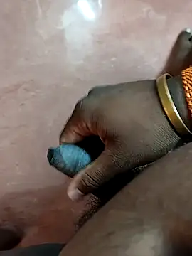 dinesh682 online show from 04/11/26, 11:25