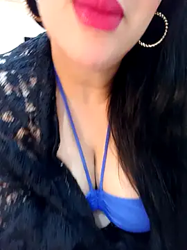 Queen sousou online show from 11/02/25, 06:46