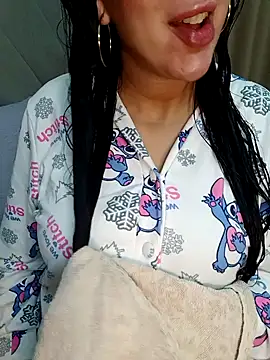 Queen sousou online show from 12/03/25, 11:25