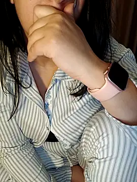 Queen sousou online show from 12/20/25, 10:18