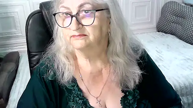 LolkaAlyss online show from 06/04/26, 07:07
