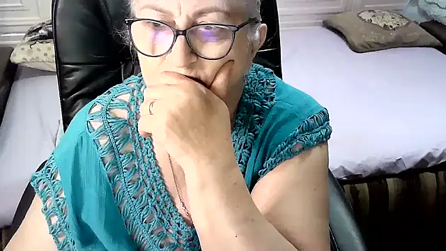 LolkaAlyss online show from 12/16/25, 07:34