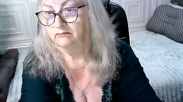 LolkaAlyss online show from 06/04/26, 04:06