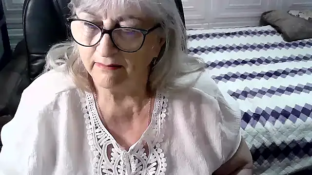 LolkaAlyss online show from 11/14/25, 09:40