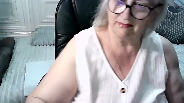 LolkaAlyss online show from 05/04/26, 08:33