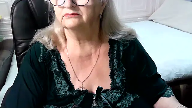 LolkaAlyss online show from 04/06/26, 07:37