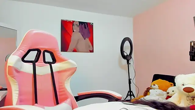 Snapshot of Vane_Rossee chatting on 03/08/25, 12:44 Vane Rossee online show from 03/08/25, 12:44