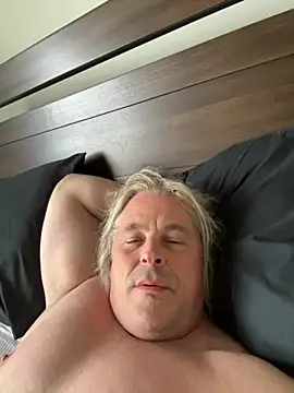 zeus337 online show from 12/01/25, 01:45