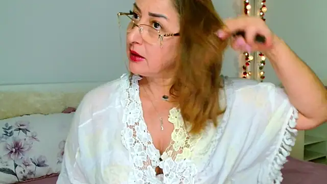 Tyana40 online show from 06/22/26, 01:11