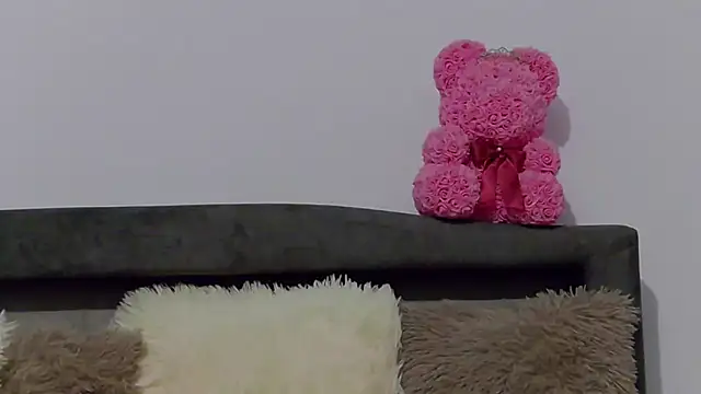 NicolePlay online show from 03/27/26, 05:38