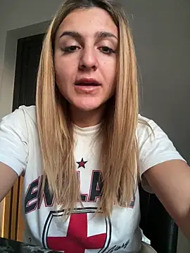 NicolePlay online show from 03/17/26, 04:59