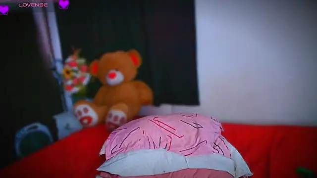 Mishukitty online show from 09/25/25, 06:03