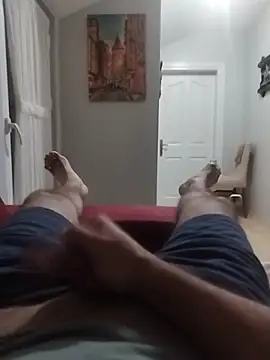 Aykut1990 online show from 10/27/25, 06:42