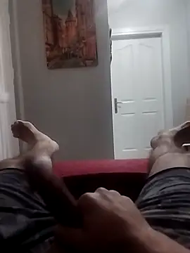 Aykut1990 online show from 10/25/25, 08:09