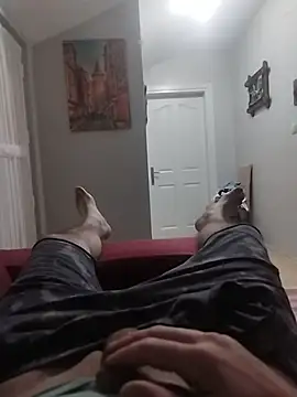 Aykut1990 online show from 11/28/25, 03:45