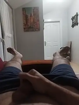 Aykut1990 online show from 11/08/25, 08:34